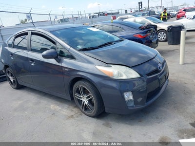 TOYOTA PRIUS 2011