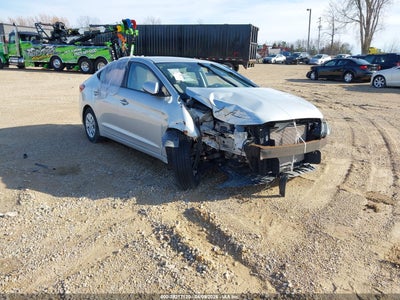 HYUNDAI ELANTRA 2019