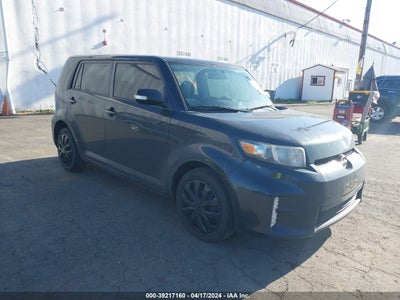 SCION SCION XB 2013