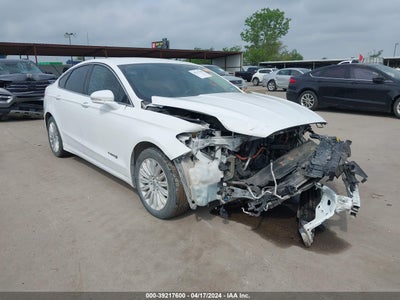 FORD FUSION HYBRID 2015