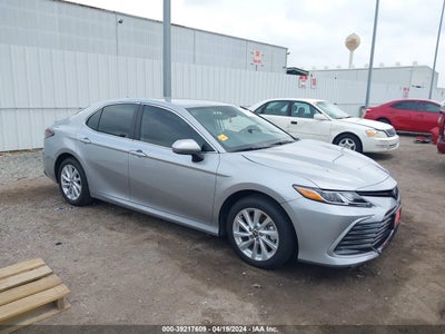 TOYOTA CAMRY 2024