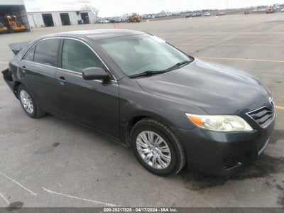 TOYOTA CAMRY 2010