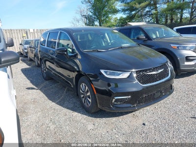 Chrysler Pacifica 2024