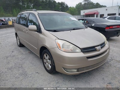 Toyota Sienna 2004