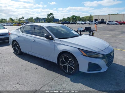 Nissan Altima 2023