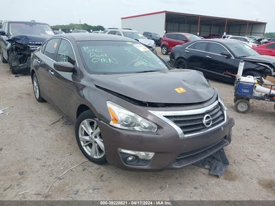 NISSAN ALTIMA 2015