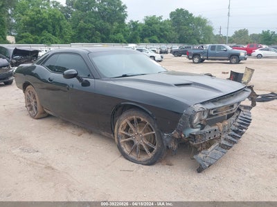 DODGE CHALLENGER 2015