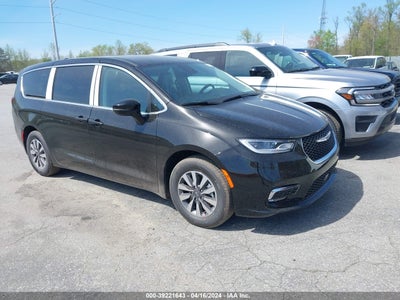 Chrysler Pacifica 2024