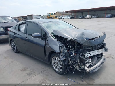 TOYOTA PRIUS PRIME 2017
