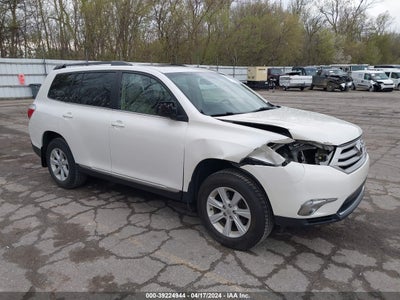 TOYOTA HIGHLANDER 2013