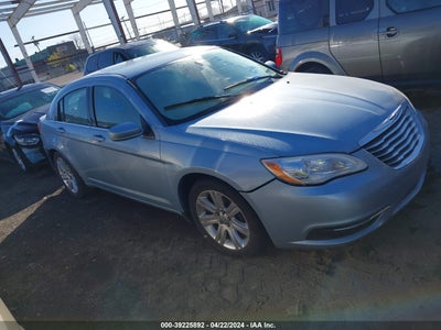 Chrysler 200 2013