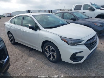 Subaru Legacy 2024