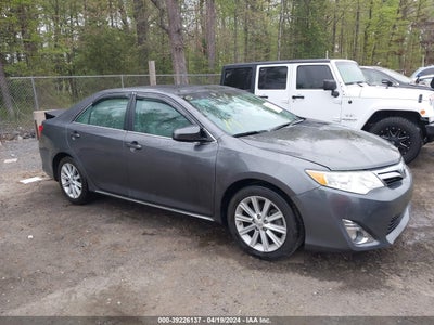 TOYOTA CAMRY 2013