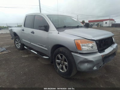 NISSAN TITAN 2009