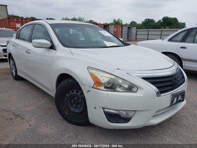 Nissan Altima 2015