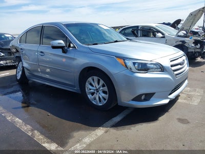 SUBARU LEGACY 2016