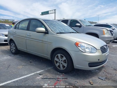Hyundai Accent 2010