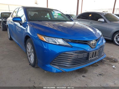 TOYOTA CAMRY 2019