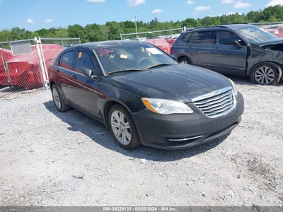 CHRYSLER 200 2012