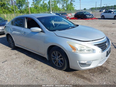 NISSAN ALTIMA 2015