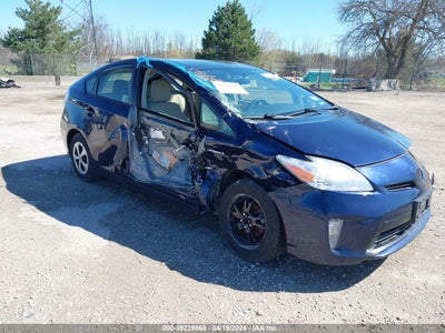 TOYOTA PRIUS 2013