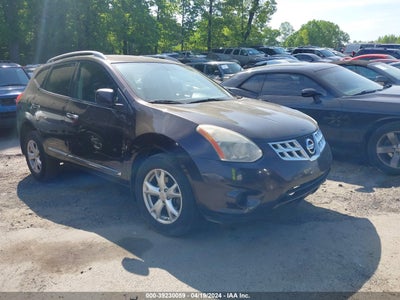 Nissan Rogue 2011