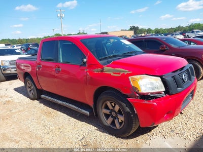 NISSAN TITAN 2012