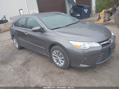 TOYOTA CAMRY 2017