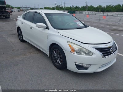 NISSAN ALTIMA 2015