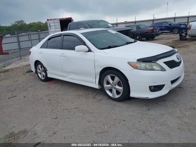TOYOTA CAMRY 2010