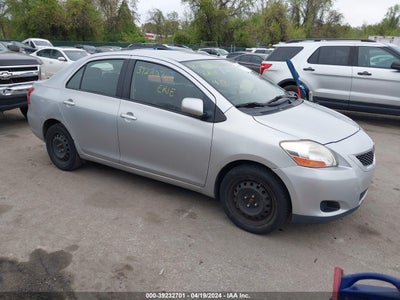 TOYOTA YARIS 2010