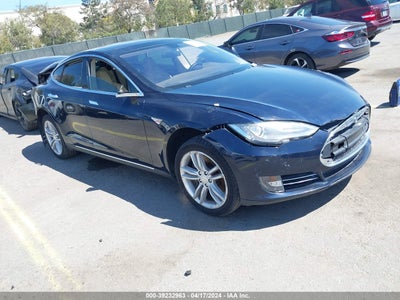 TESLA MODEL S 2014