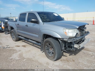 TOYOTA TACOMA 2015