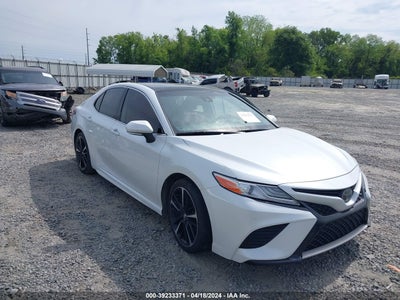 TOYOTA CAMRY 2019