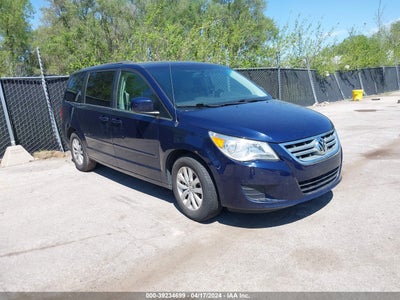Volkswagen Routan 2012