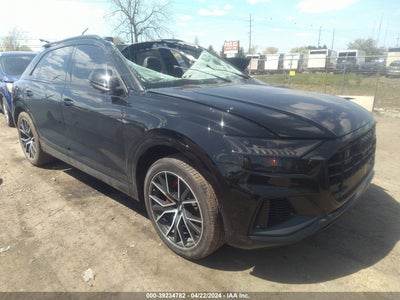 AUDI Q8 2019