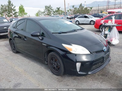 TOYOTA PRIUS 2013