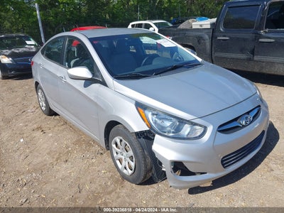 HYUNDAI ACCENT 2012