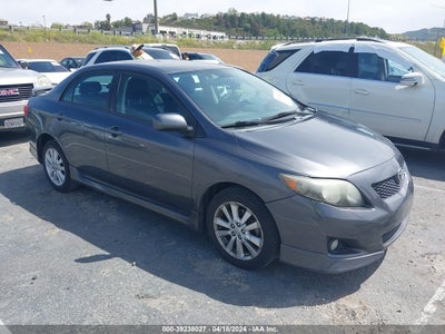 TOYOTA COROLLA 2010