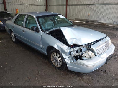 Ford Crown victoria 2003