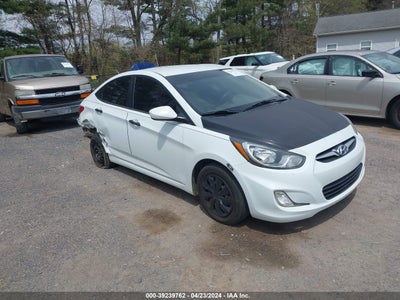 HYUNDAI ACCENT 2013