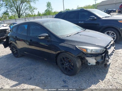 FORD FOCUS SE 2016