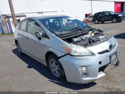 TOYOTA PRIUS 2011