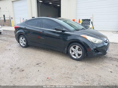HYUNDAI ELANTRA 2013
