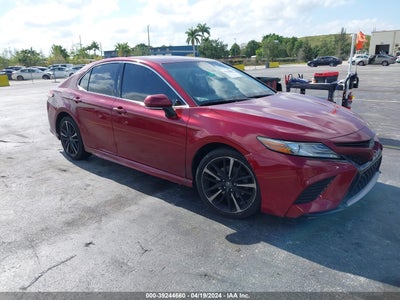 TOYOTA CAMRY 2018