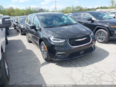 Chrysler Pacifica 2024