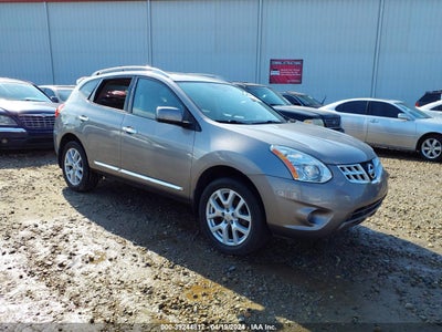 Nissan Rogue 2011