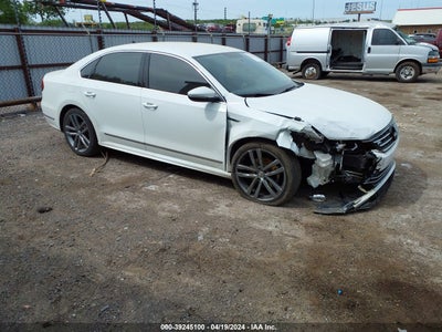 VOLKSWAGEN PASSAT 2017