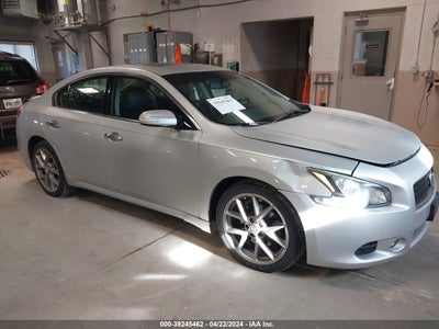 NISSAN MAXIMA 2011