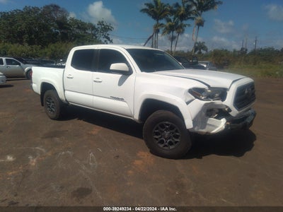 TOYOTA TACOMA 2018